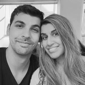 Meet your Posher, Aliya